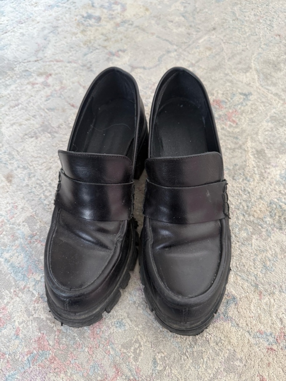 L’Intervalle Bourges Black Leather chunky
Loafer - Picture 9 of 15